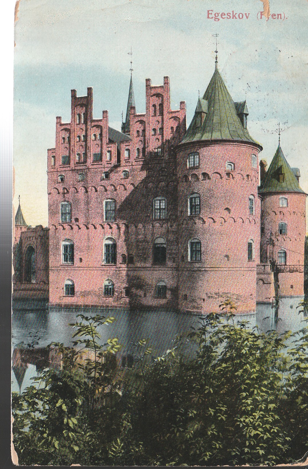 Egeskov Castle Denmark 1911 King Frederick VIII 5 ore Stamps x2; Postcard